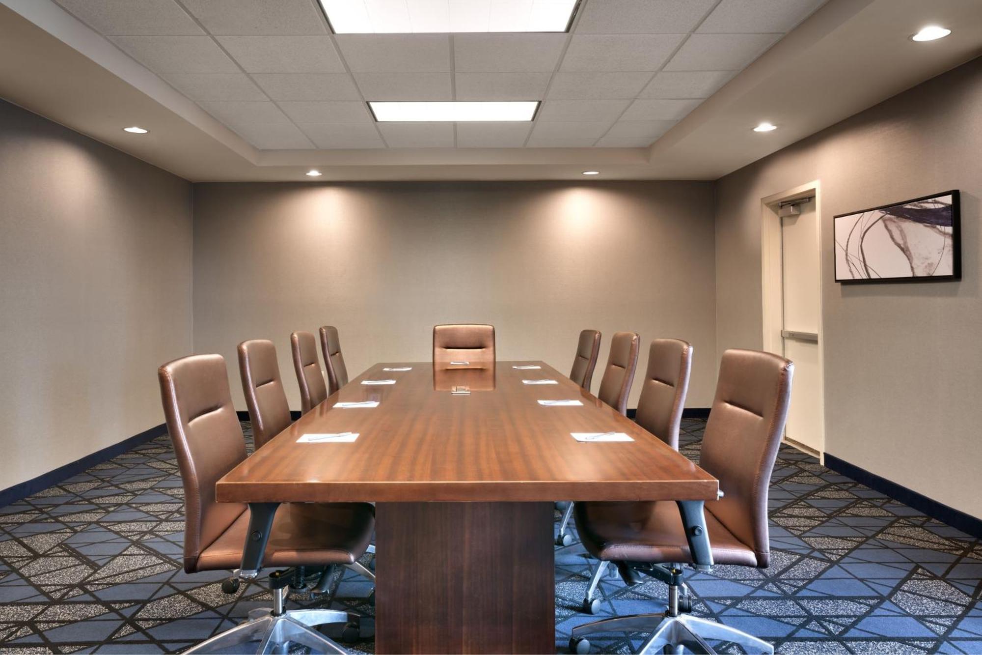 Courtyard By Marriott Houston Nasa Clear Hotel 3*