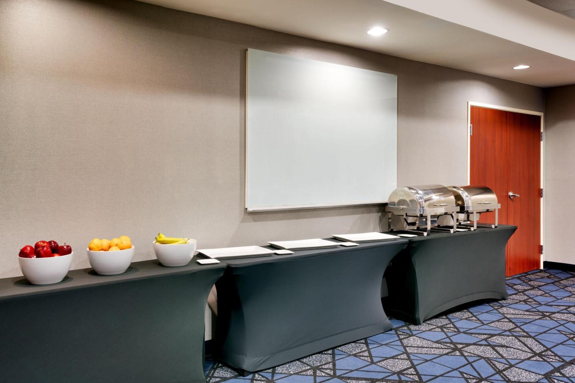Courtyard By Marriott Houston Nasa Clear Webster