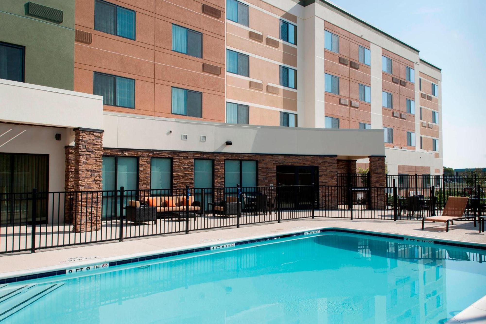 Courtyard By Marriott Houston Nasa Clear 3*