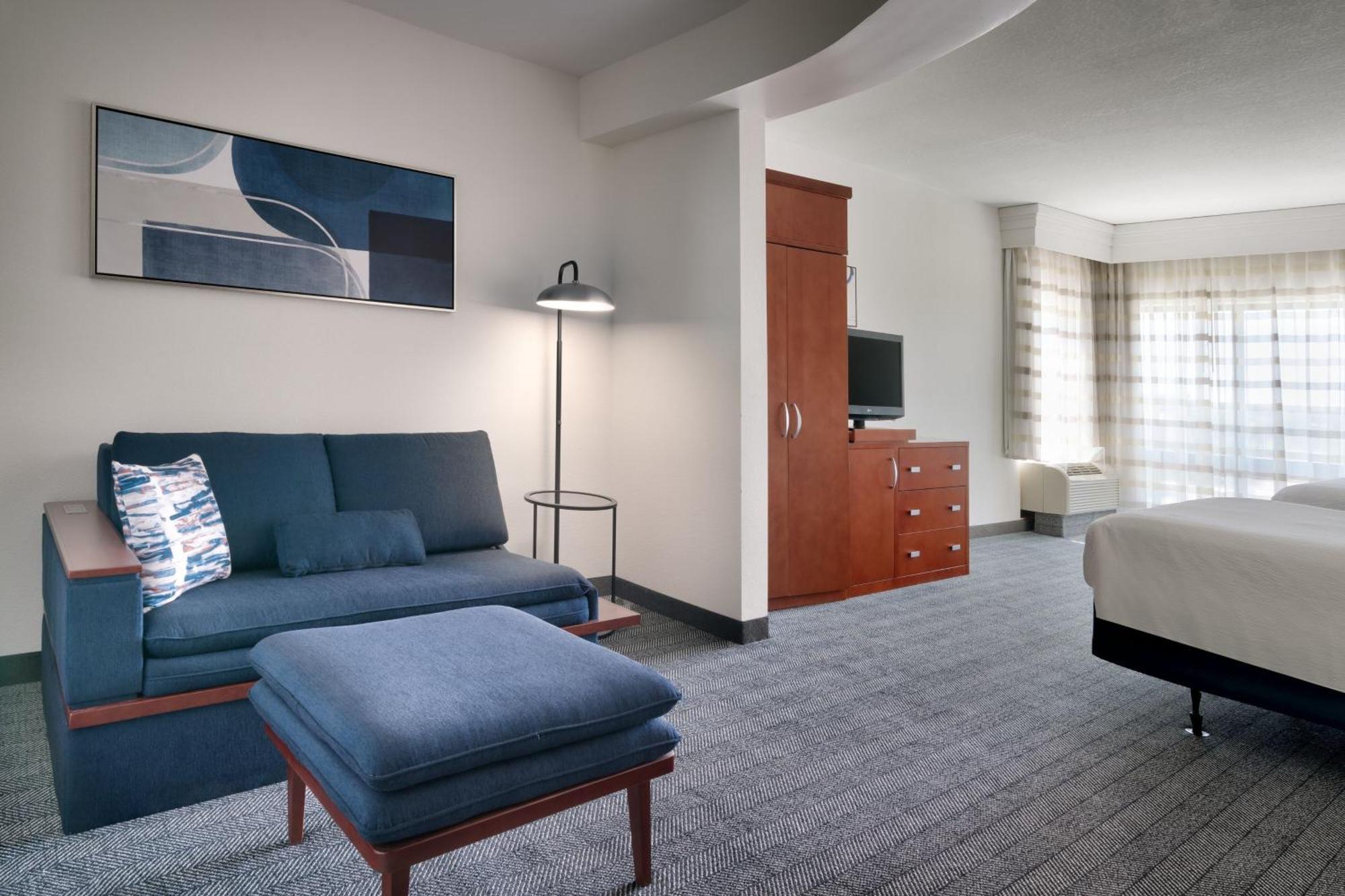 Courtyard By Marriott Houston Nasa Clear