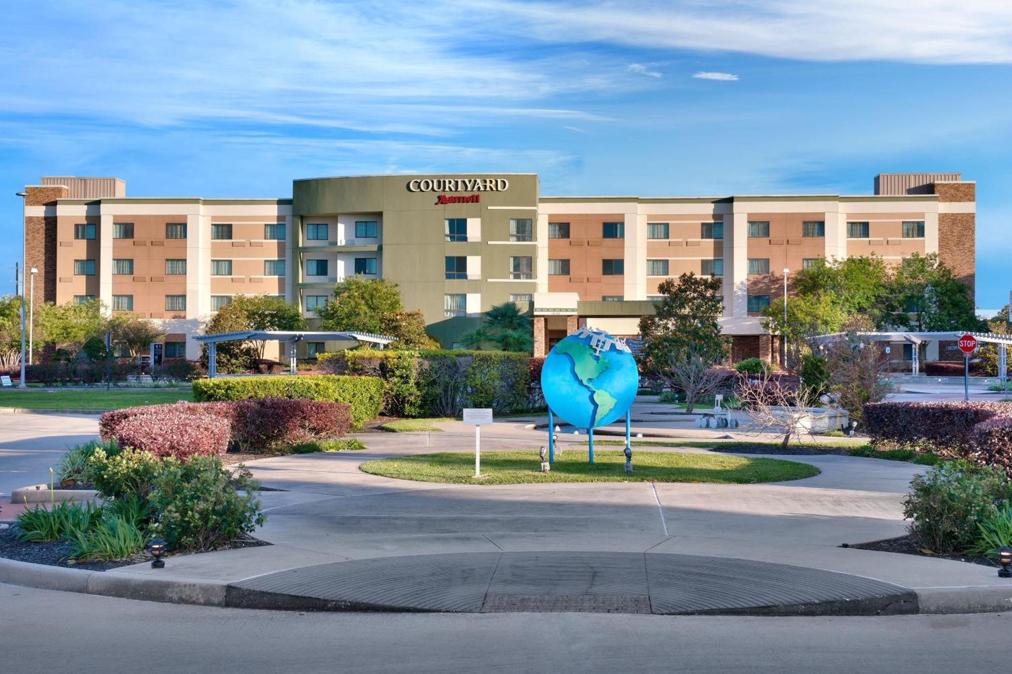 Hotel Courtyard By Marriott Houston Nasa Clear Webster