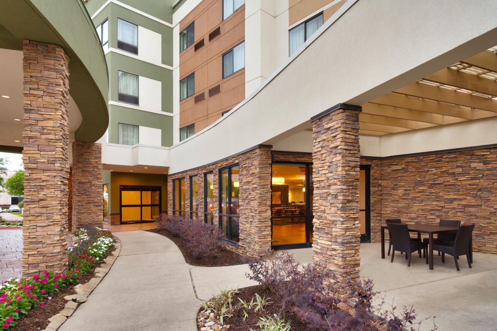 Courtyard By Marriott Houston Nasa Clear Webster