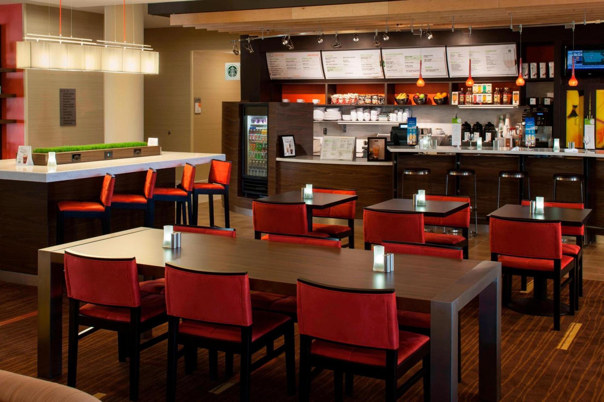 Courtyard By Marriott Houston Nasa Clear Webster