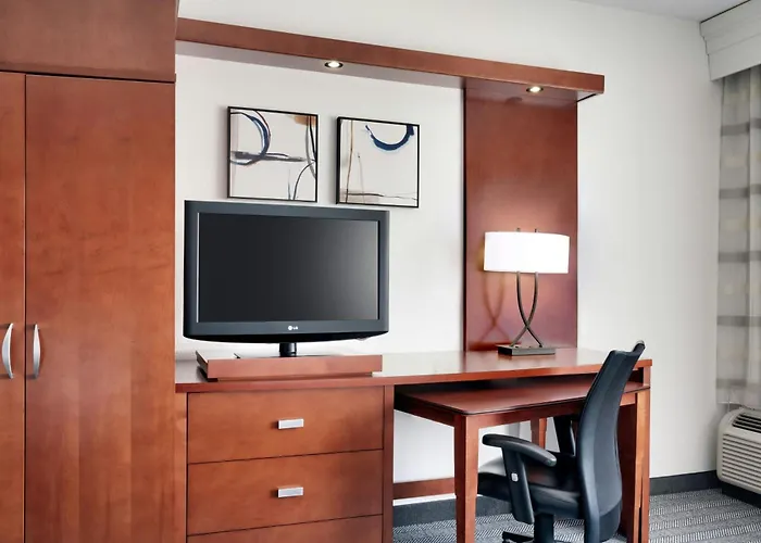 Courtyard By Marriott Houston Nasa Clear Lake
