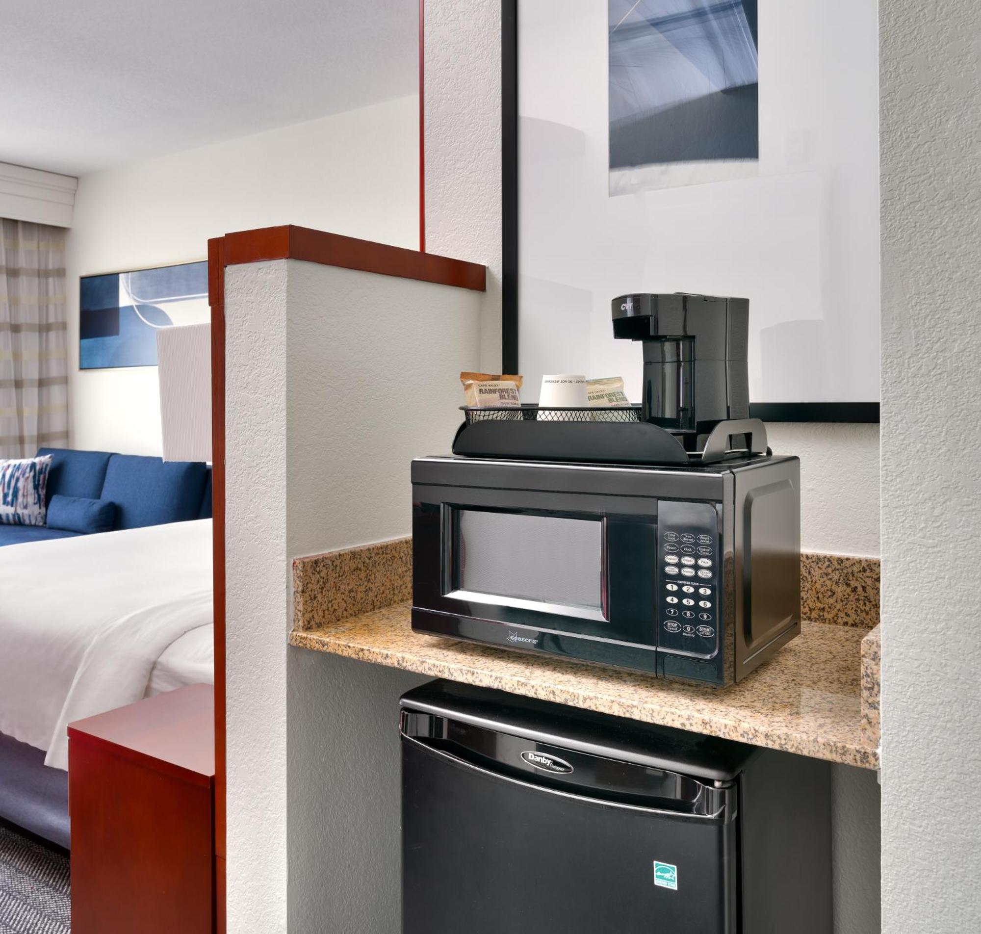 Hotel Courtyard By Marriott Houston Nasa Clear 3*