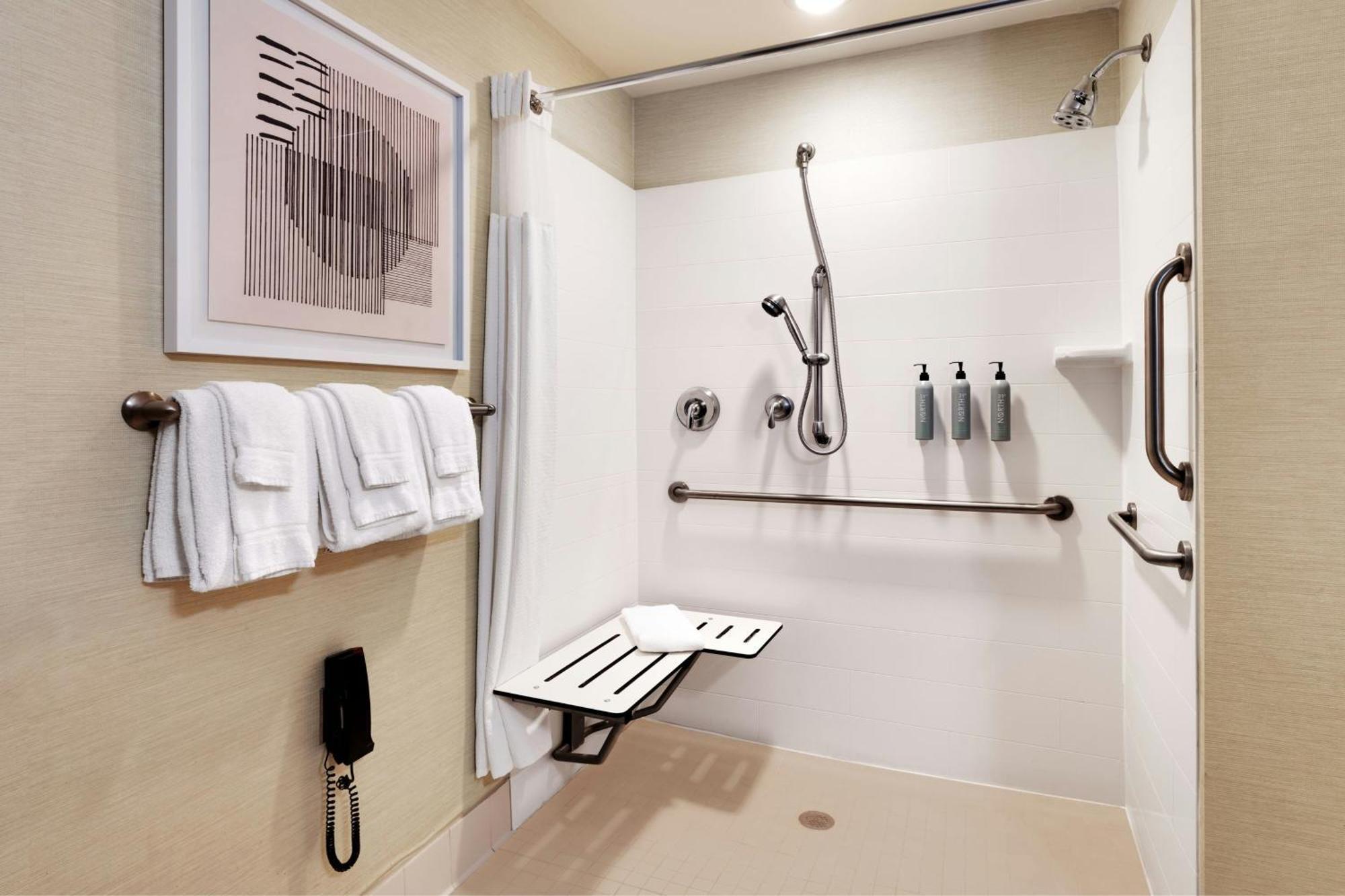 Courtyard By Marriott Houston Nasa Clear Hotel 3*